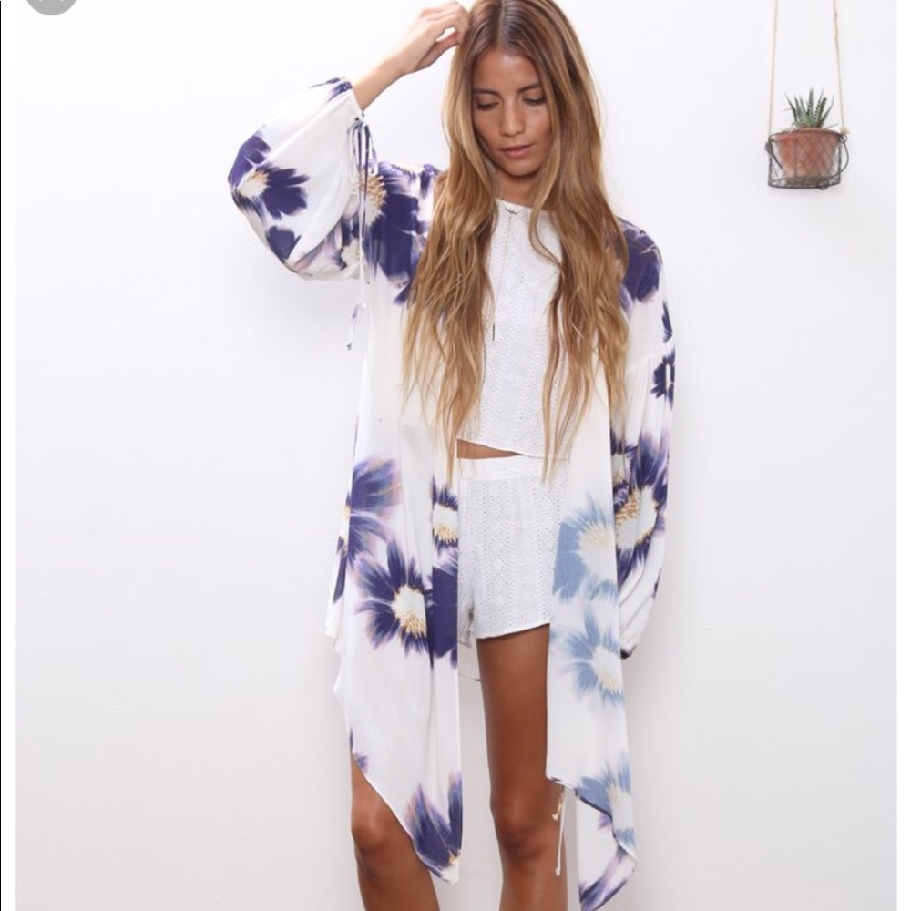 Flynn Skye Calin Kimono